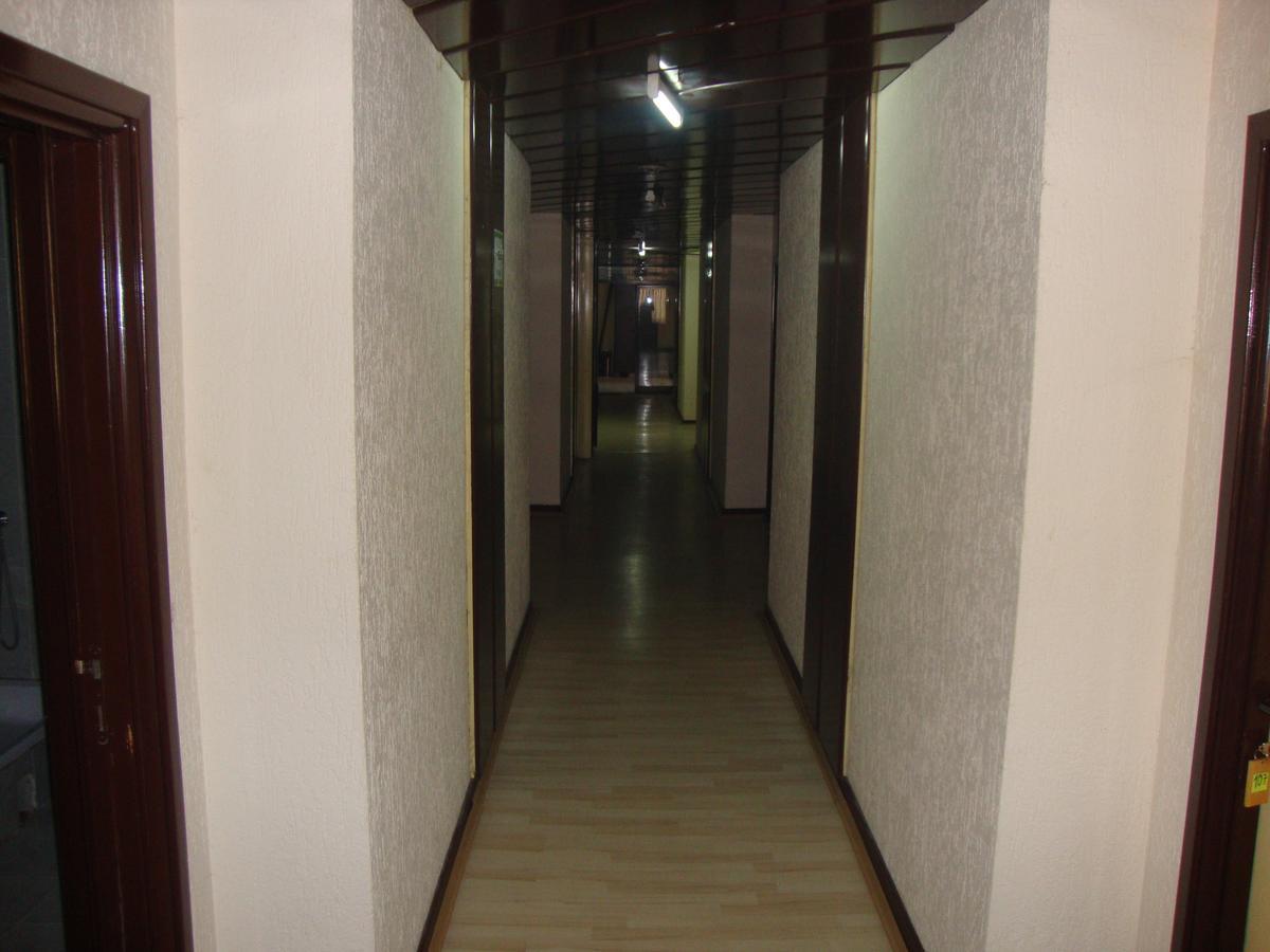 B&B Inex نيجوتين المظهر الخارجي الصورة